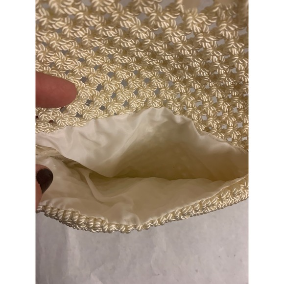 Vintage Women's White/Ivory Macrame Clutch with Fringe - Picture 7 of 7